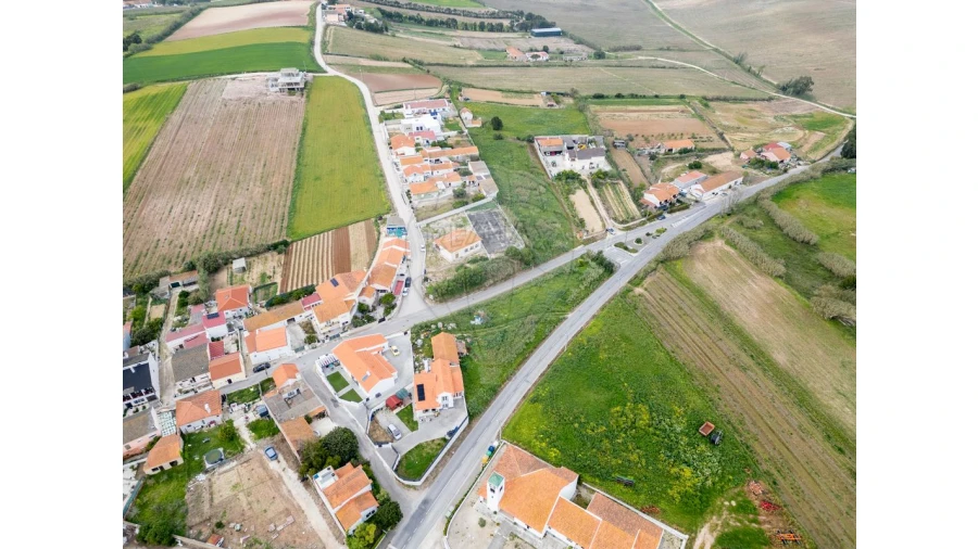 Terreno para Venda em Ventosa Foto 4