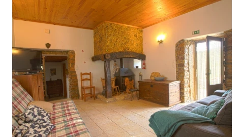 Moradia T3 para Venda em Chãos