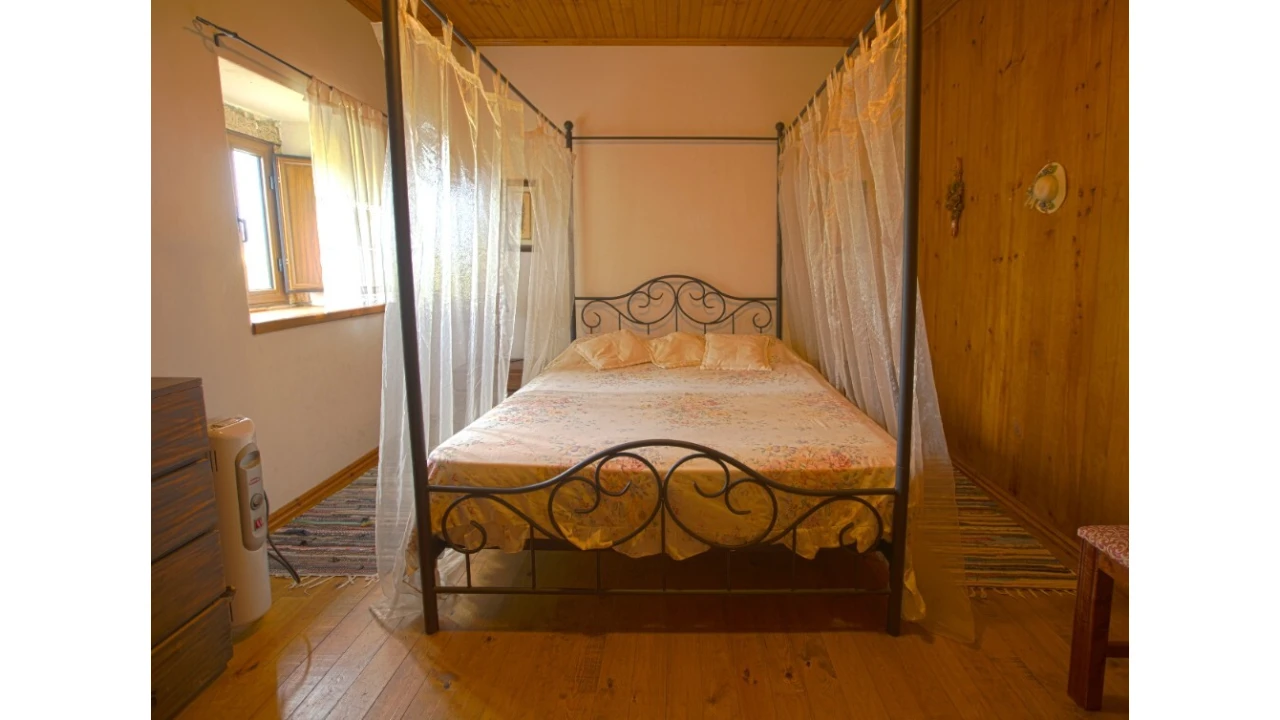 Moradia T3 para Venda em Chãos Foto 12