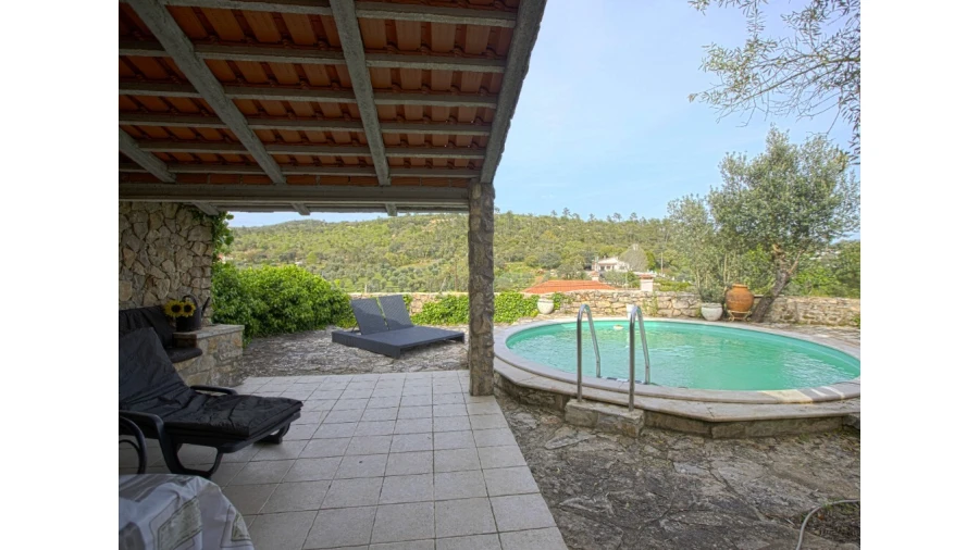 Moradia T3 para Venda em Chãos Foto 1