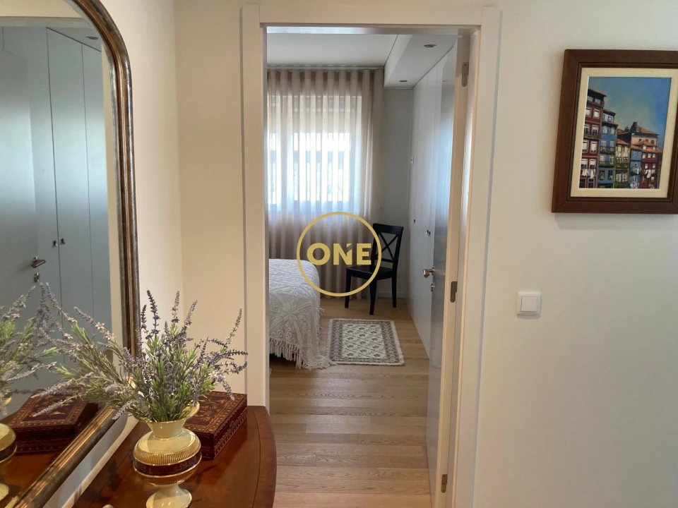 Apartamento T1 para Venda em Canidelo Foto 5