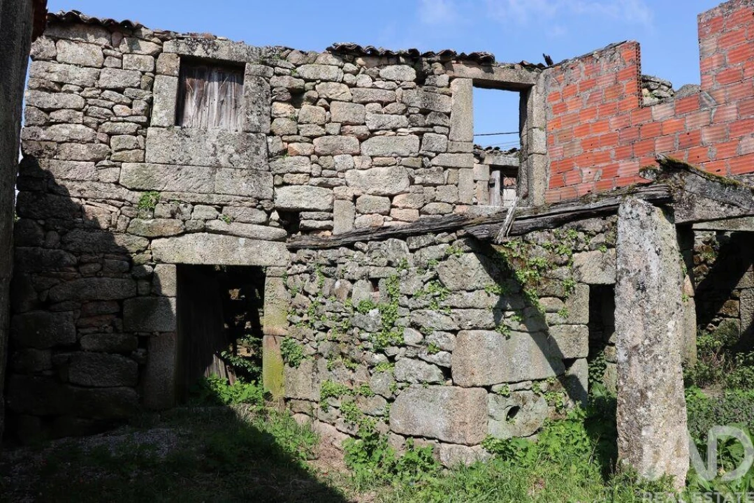 Moradia para Venda em Mouçós e Lamares Foto 22