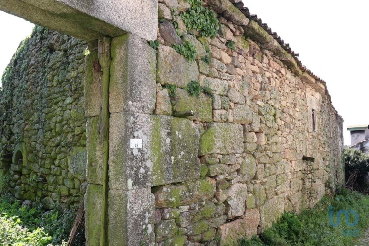 Moradia para Venda em Mouçós e Lamares Foto 2