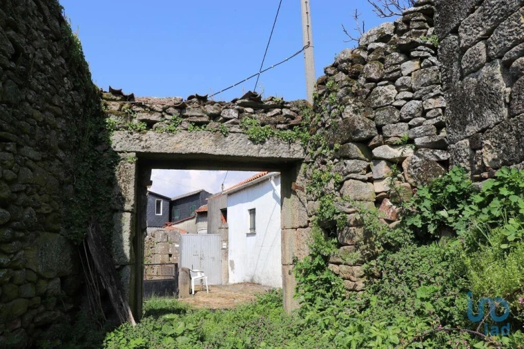 Moradia para Venda em Mouçós e Lamares Foto 10