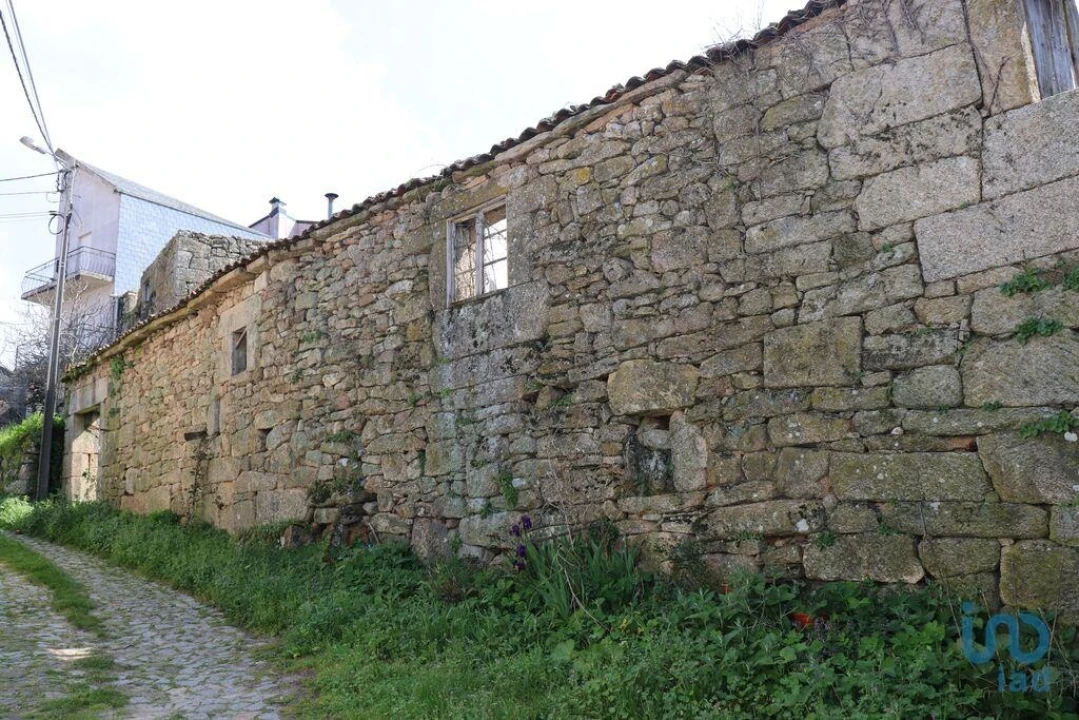 Moradia para Venda em Mouçós e Lamares Foto 4