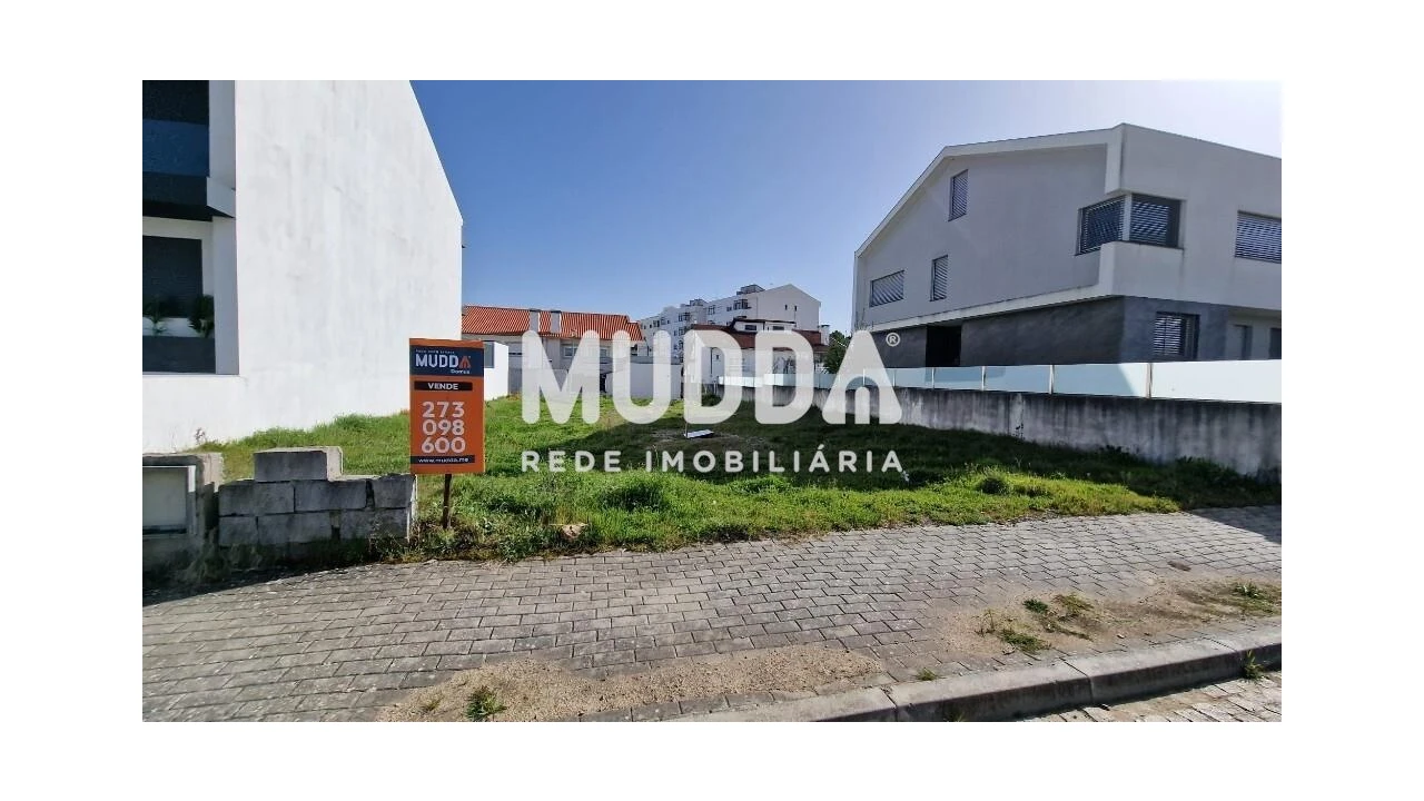 Terreno para Venda em Sé, Santa Maria e Meixedo Foto 7