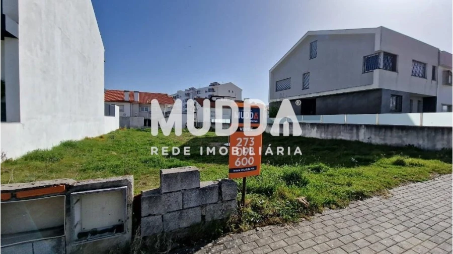 Terreno para Venda em Sé, Santa Maria e Meixedo Foto 4
