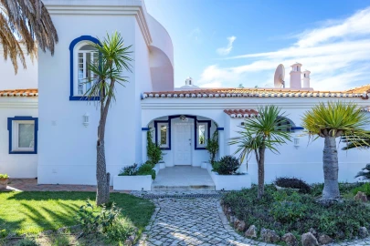 Moradia T3 para Venda em Ferragudo