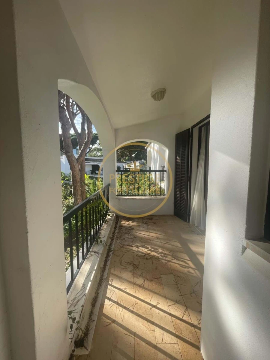 Apartamento T2 para Venda em Albufeira e Olhos de Água Foto 16