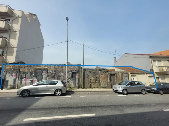 Terreno para Venda em São Mamede de Infesta e Senhora da Hora Foto 1