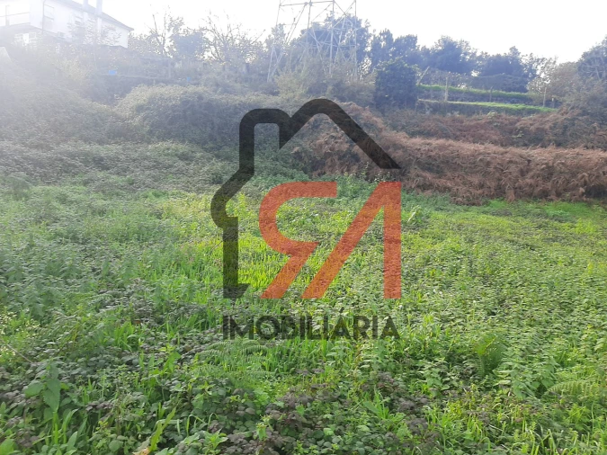 Terreno para Venda em Penamaior Foto 6
