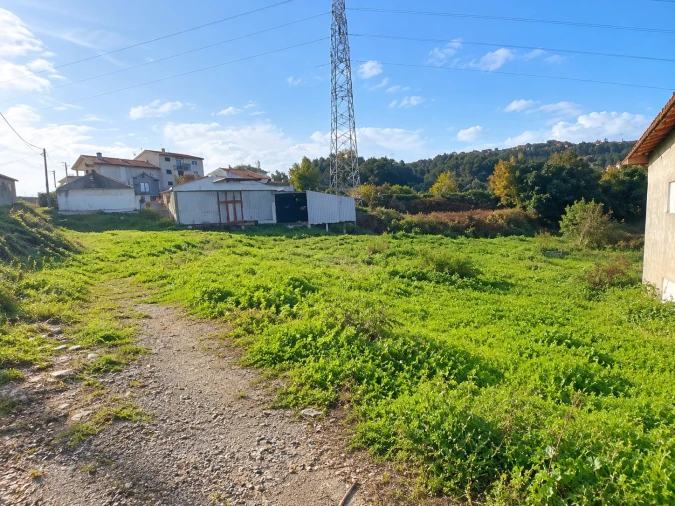 Terreno para Venda em Penamaior Foto 2