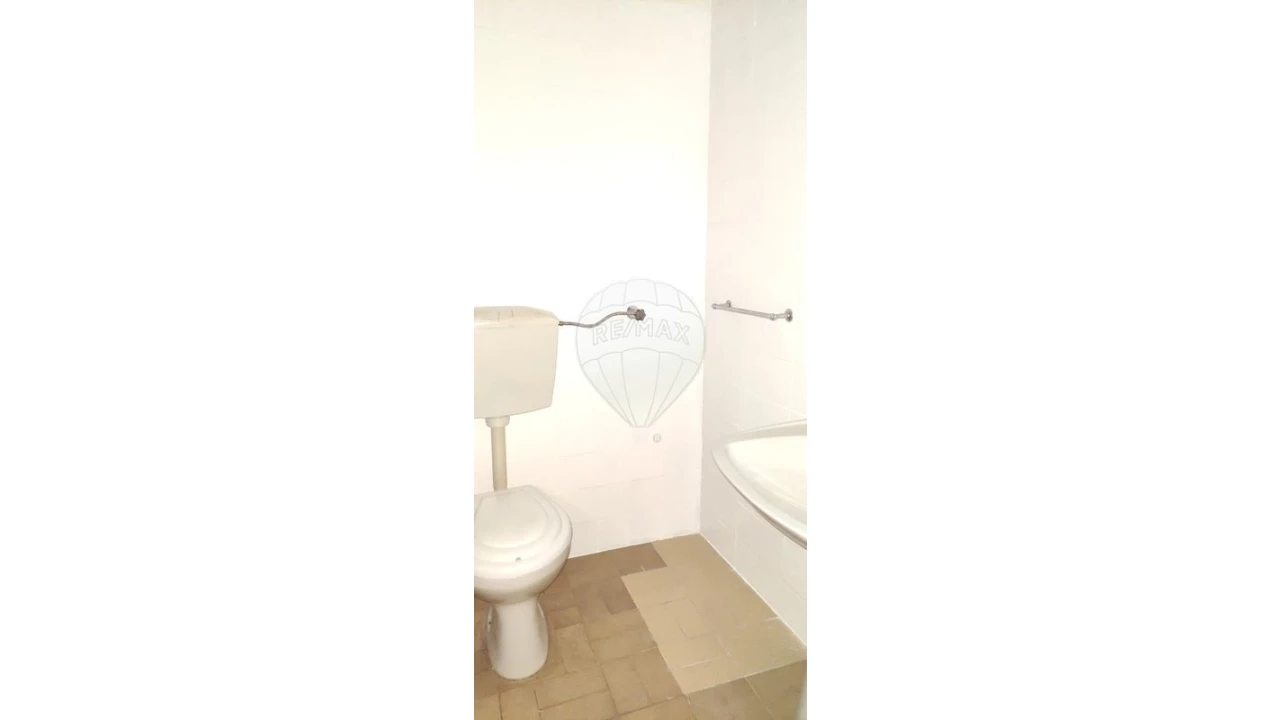 Escritório para Arrendamento em Sé Nova, Santa Cruz, Almedina e São Bartolomeu Foto 22