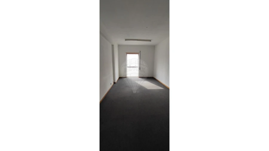 Escritório para Arrendamento em Sé Nova, Santa Cruz, Almedina e São Bartolomeu Foto 16