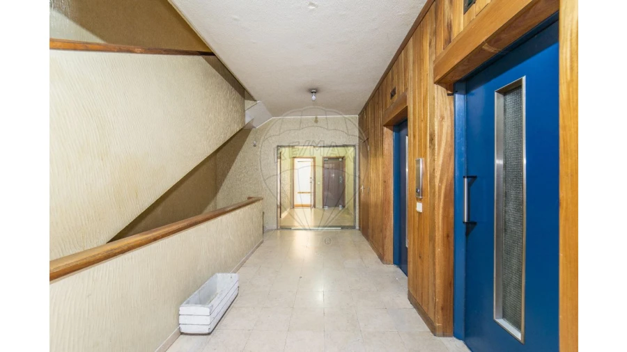 Escritório para Arrendamento em Sé Nova, Santa Cruz, Almedina e São Bartolomeu Foto 4