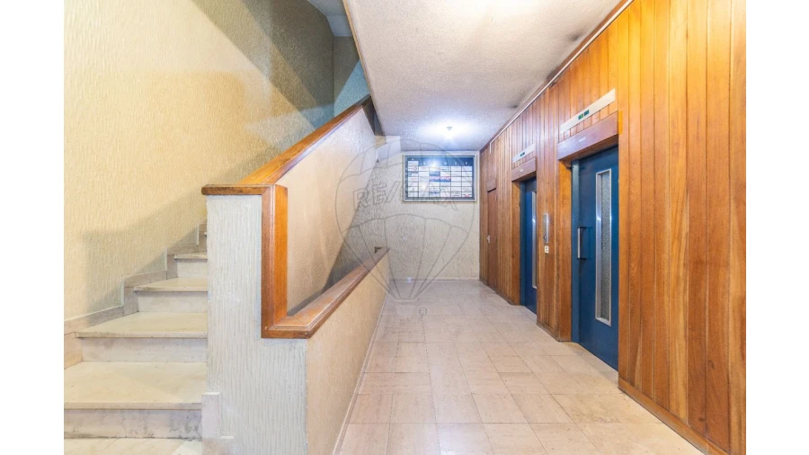 Escritório para Arrendamento em Sé Nova, Santa Cruz, Almedina e São Bartolomeu Foto 2