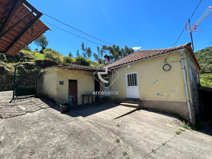 Moradia T3 para Venda em Senharei Foto 2