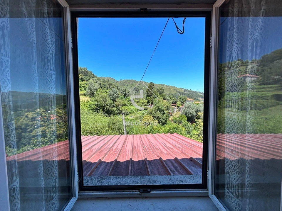 Moradia T3 para Venda em Senharei Foto 8