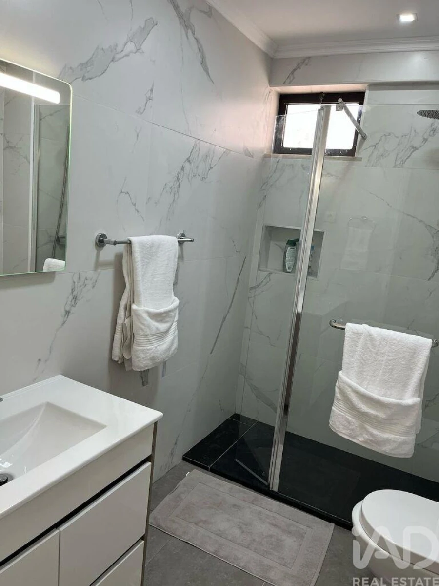 Apartamento T1 para Venda em Armação de Pera Foto 15