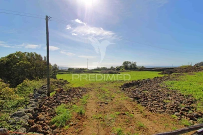 Terreno para Venda em São Bartolomeu de Regatos