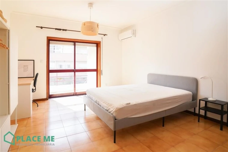 Quarto para Arrendamento em Gualtar Foto 13