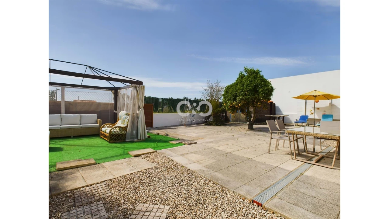 Moradia T2 para Venda em Aljezur Foto 22