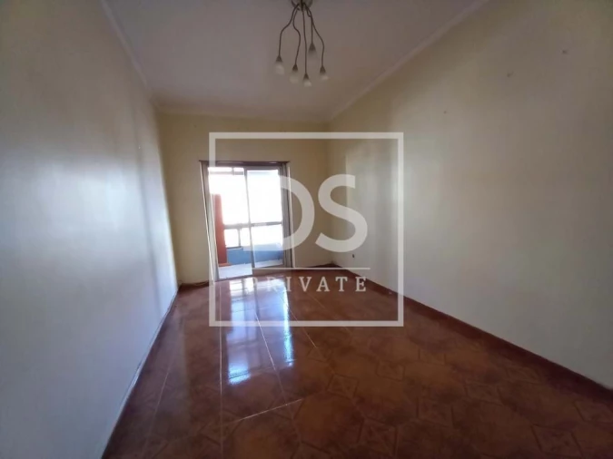 Apartamento T2 para Venda em Amora Foto 9