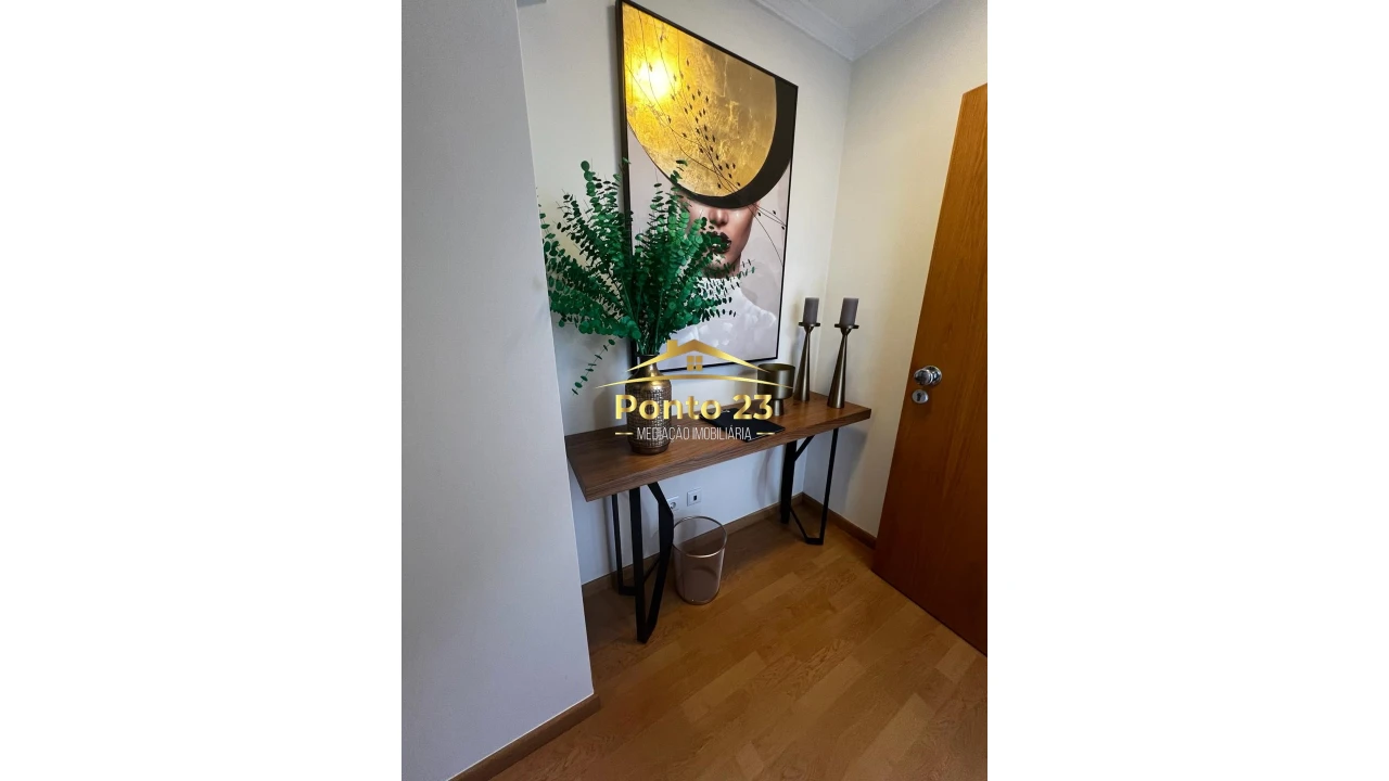 Apartamento T2 para Venda em Caniço Foto 6