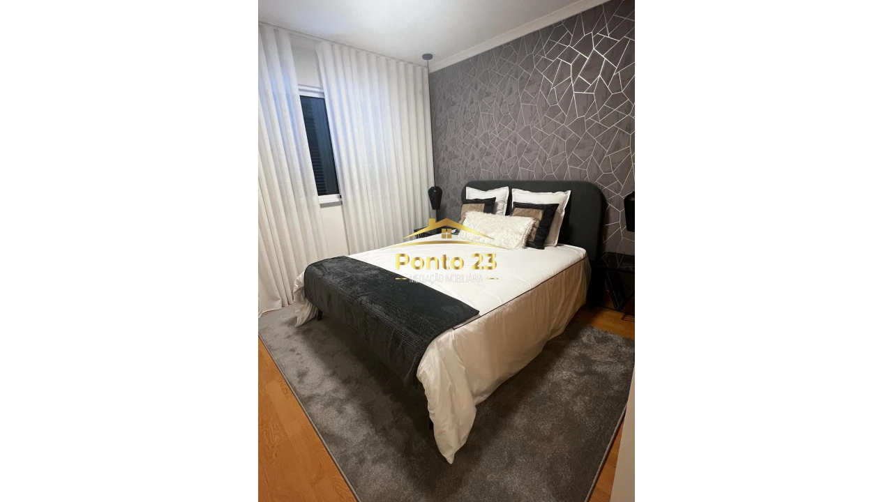 Apartamento T2 para Venda em Caniço Foto 3