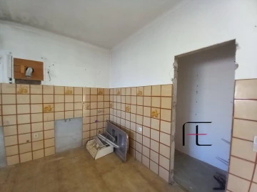 Moradia T2 para Venda em São Francisco