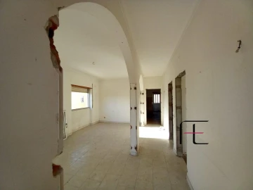 Moradia T2 para Venda em São Francisco