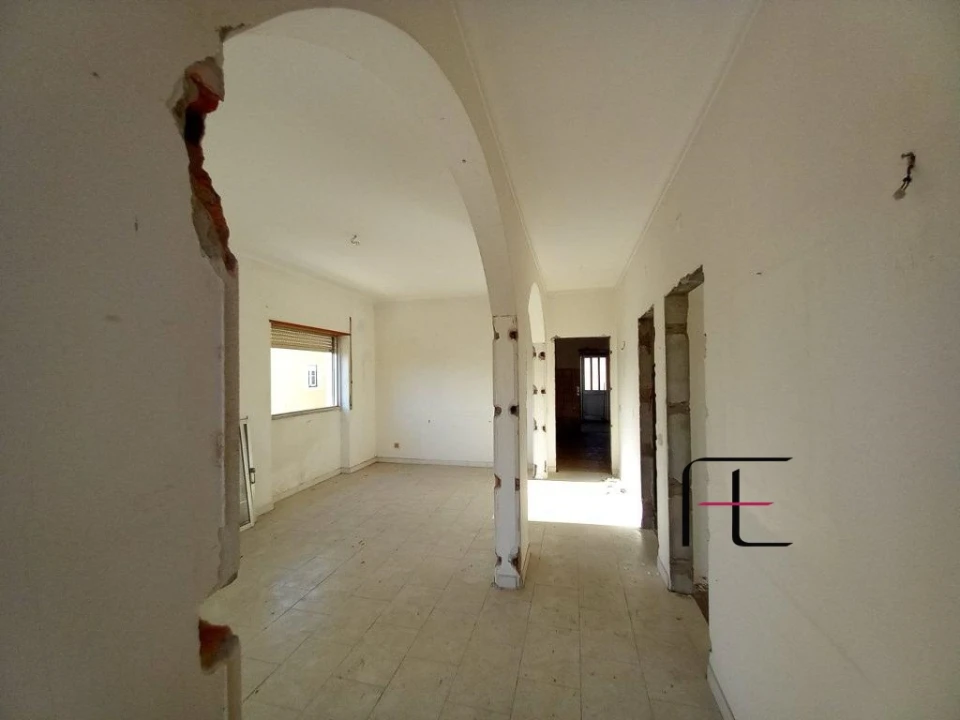 Moradia T2 para Venda em São Francisco Foto 3