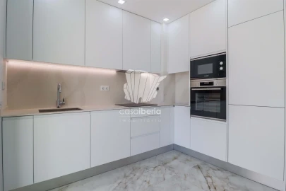 Apartamento T2 para Venda em Lagos (São Sebastião e Santa Maria)