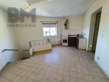 Moradia T3 para Venda em Póvoa de Rio de Moinhos e Cafede