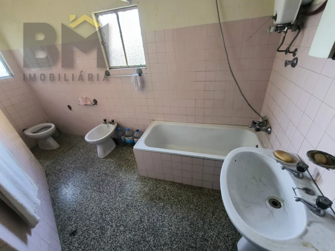 Moradia T3 para Venda em Póvoa de Rio de Moinhos e Cafede Foto 4
