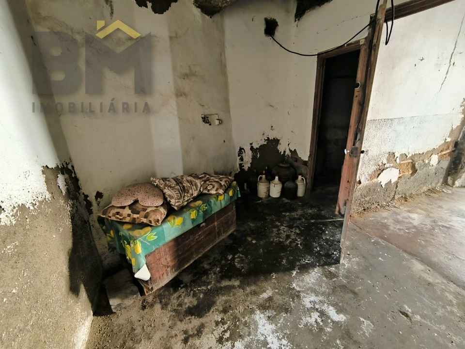 Moradia T3 para Venda em Póvoa de Rio de Moinhos e Cafede Foto 18