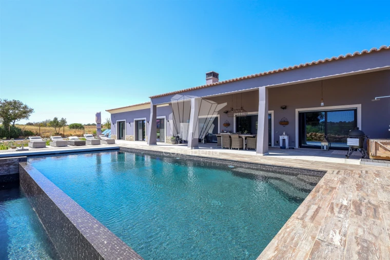 Moradia T3 para Venda em Lagoa e Carvoeiro Foto 27