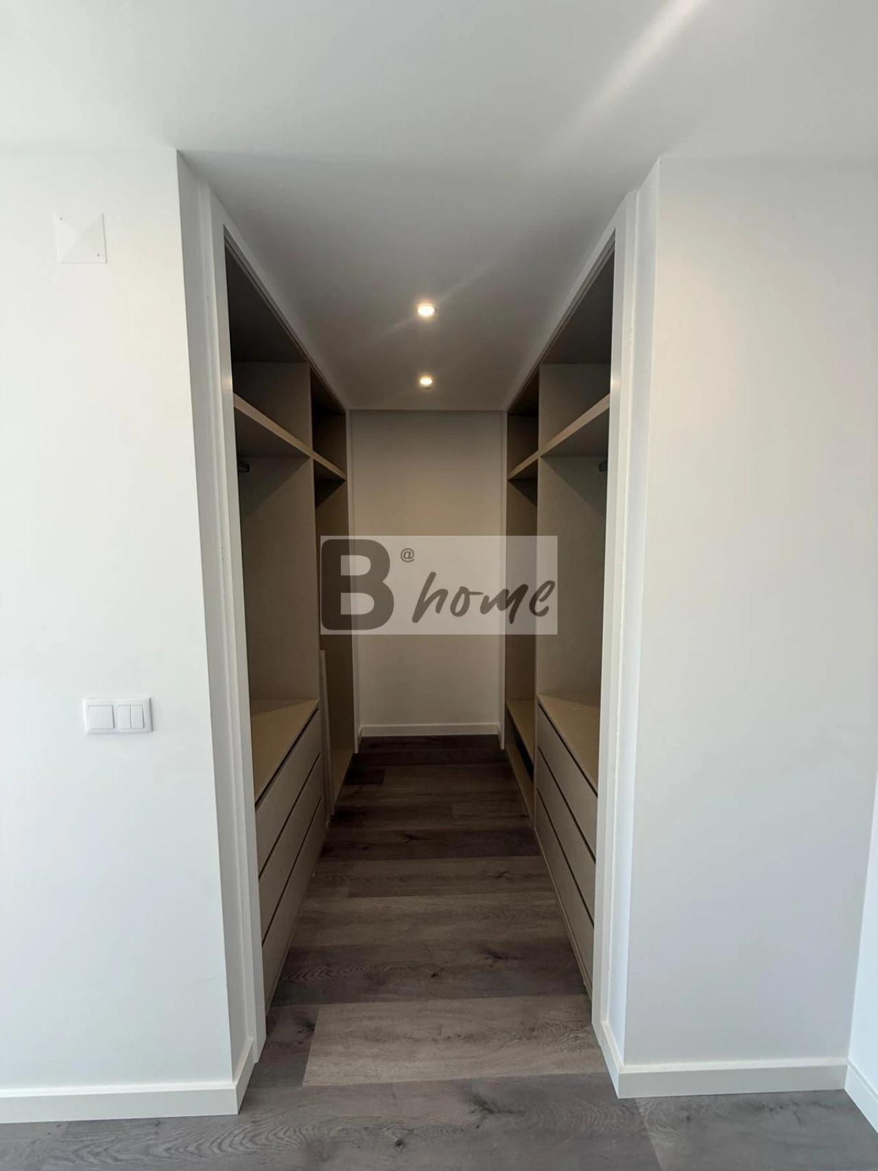 Moradia T4 para Venda em Corroios Foto 12