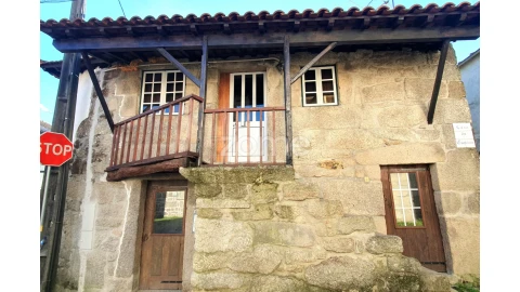 Moradia T3 para Venda em Calde