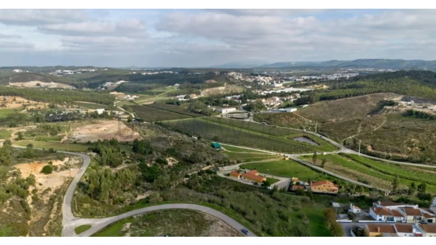 Terreno para Venda em Freiria