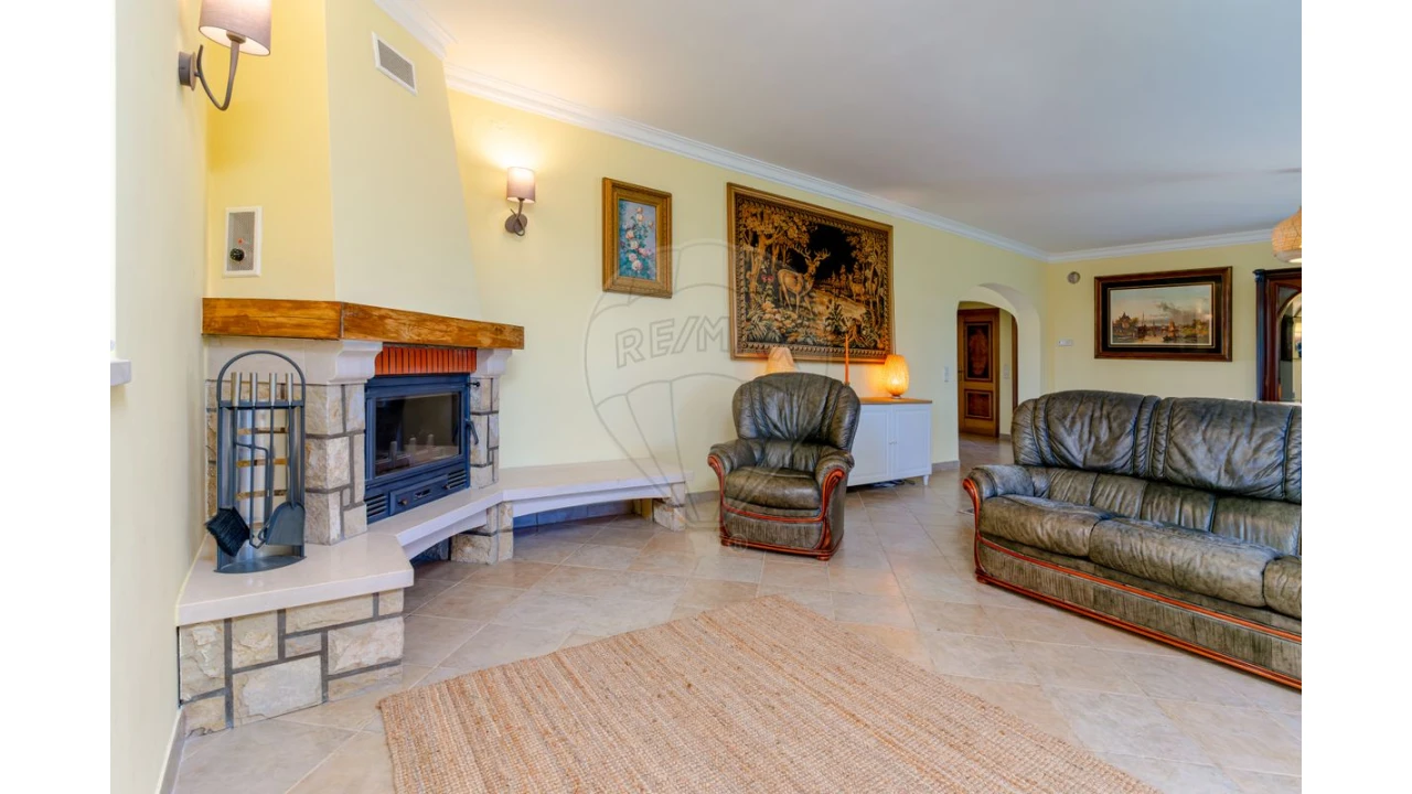 Quinta T4 para Arrendamento em Azeitão (São Lourenço e São Simão) Foto 6