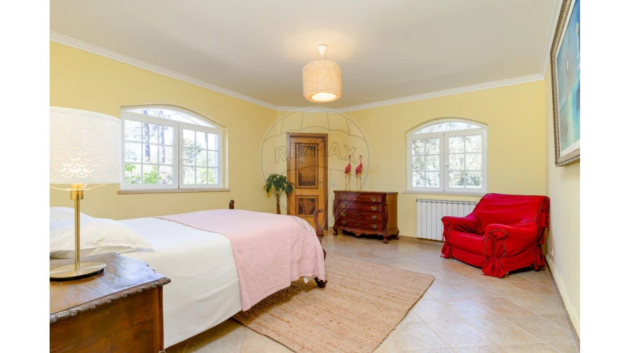 Quinta T4 para Arrendamento em Azeitão (São Lourenço e São Simão) Foto 16