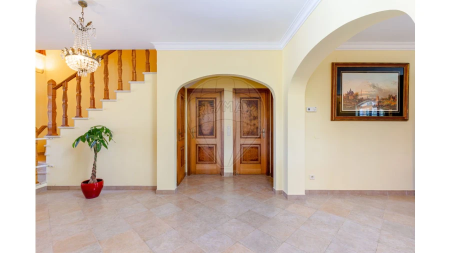 Quinta T4 para Arrendamento em Azeitão (São Lourenço e São Simão) Foto 3