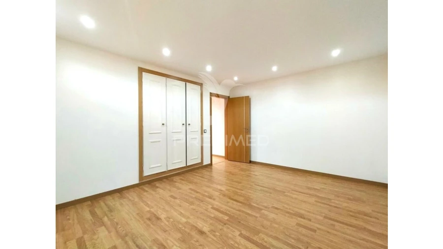 Moradia T6 para Venda em Bidoeira de Cima Foto 14