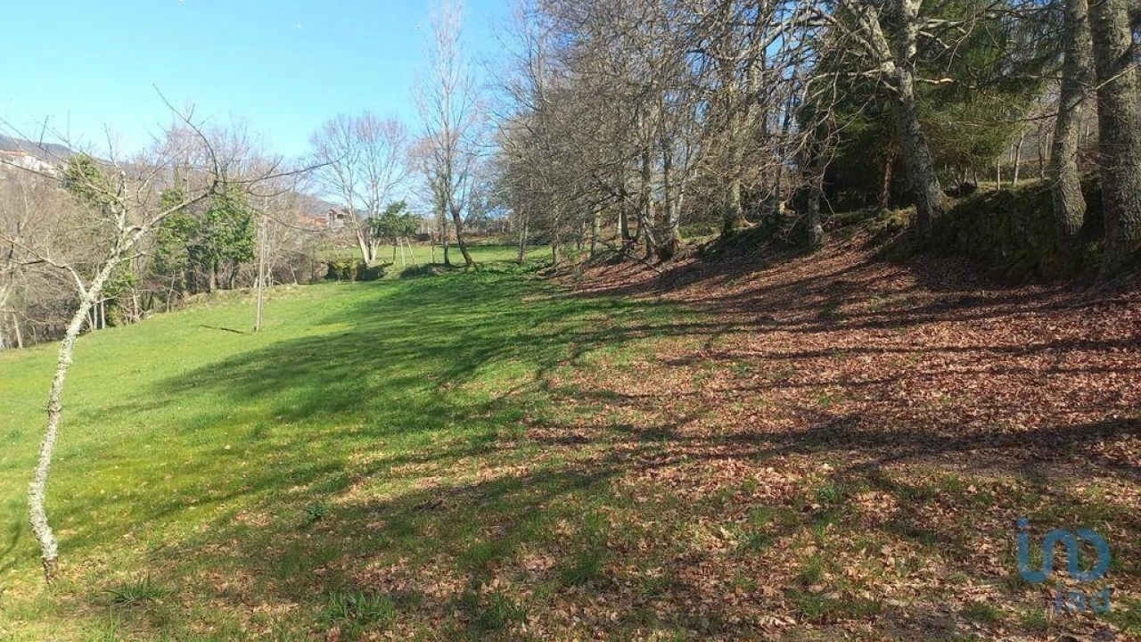 Terreno para Venda em Campelo e Ovil Foto 4