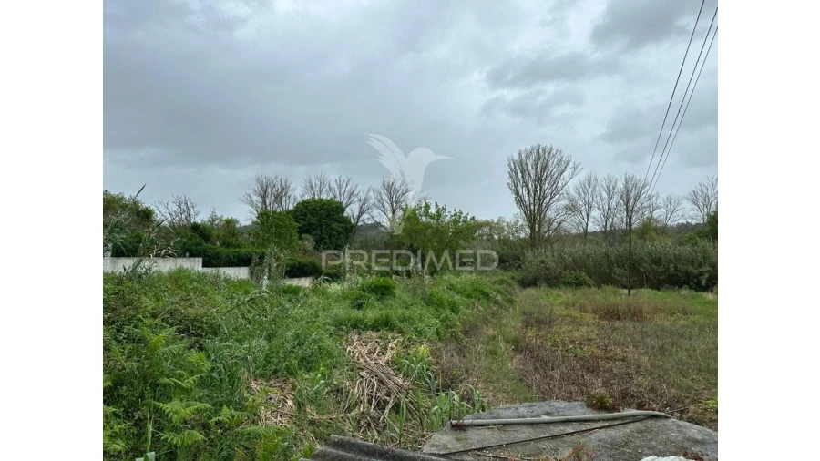 Terreno para Venda em Outeiro da Cortiçada e Arruda dos Pisões Foto 4