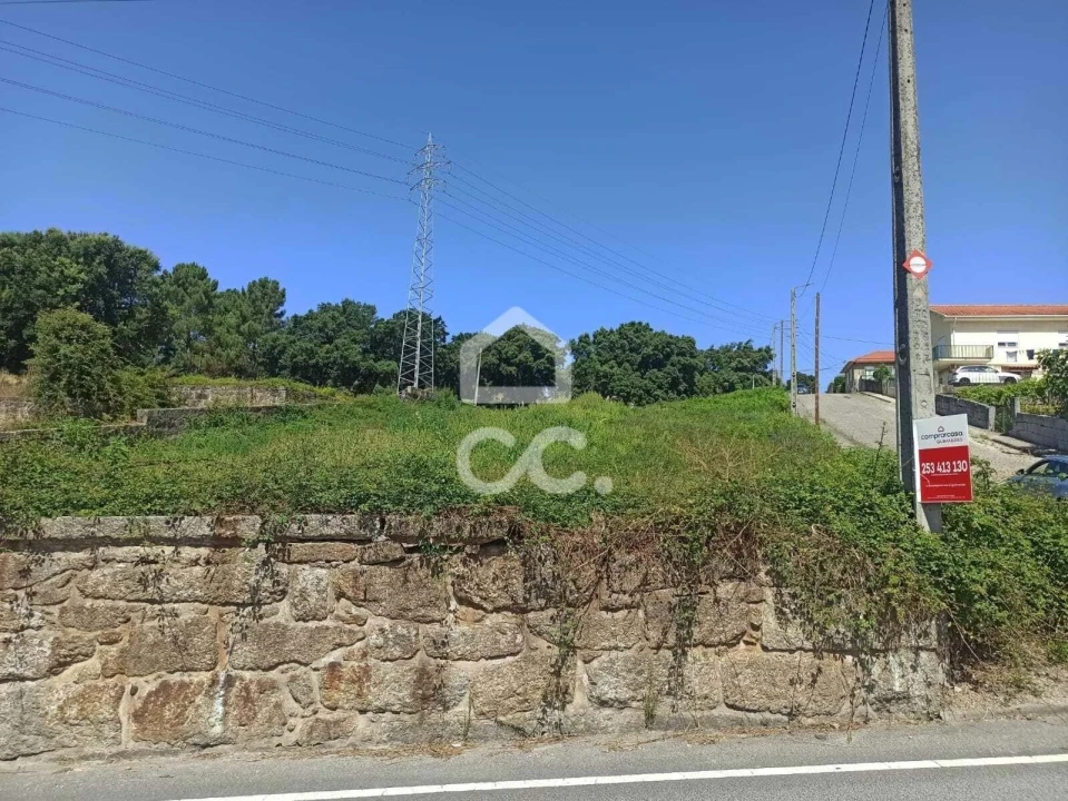 Terreno para Venda em Moreira de Conegos Foto 2