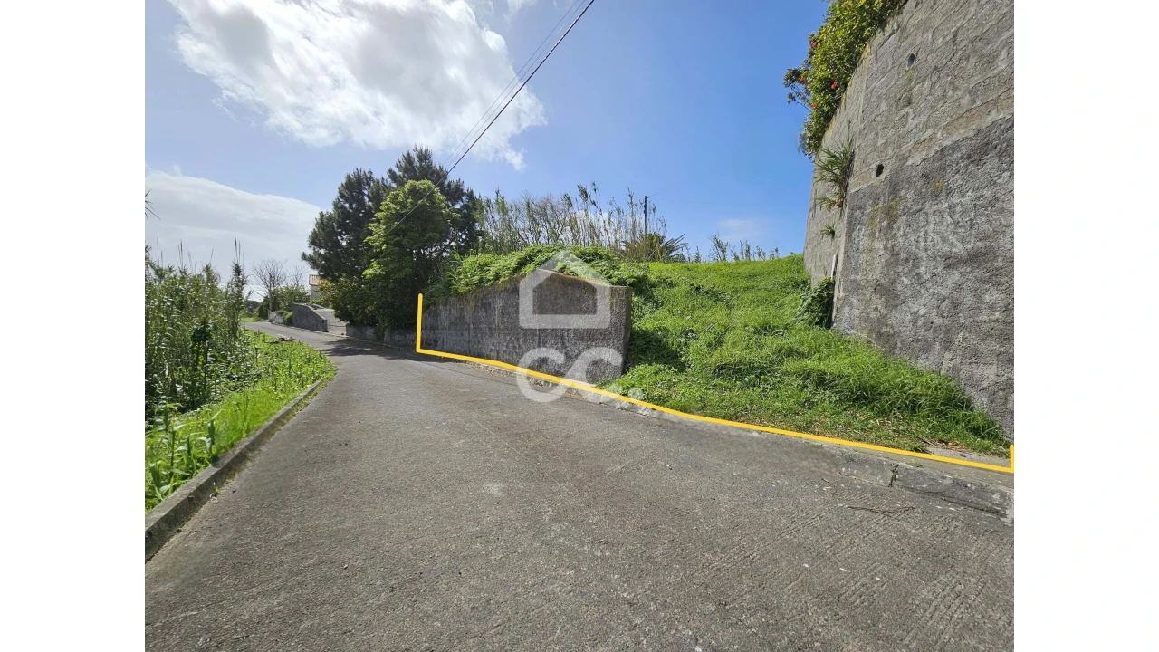 Terreno para Venda em Ginetes Foto 1