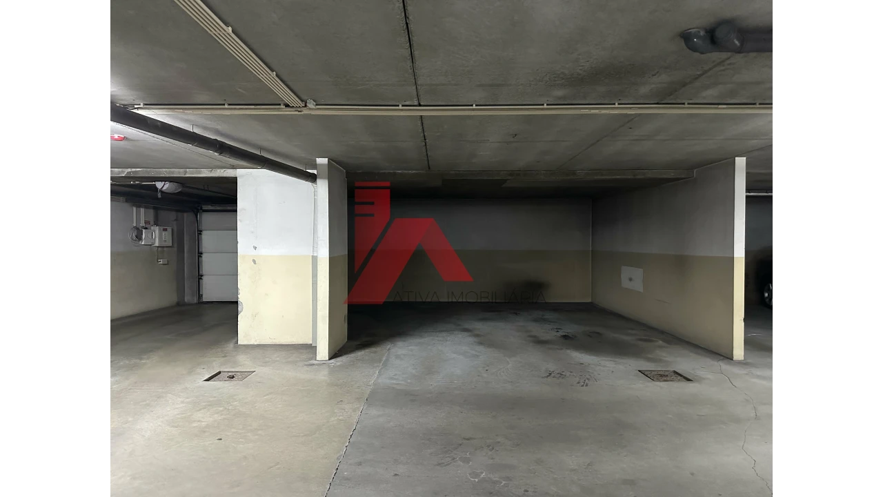 Apartamento T3 para Venda em Urgezes Foto 12