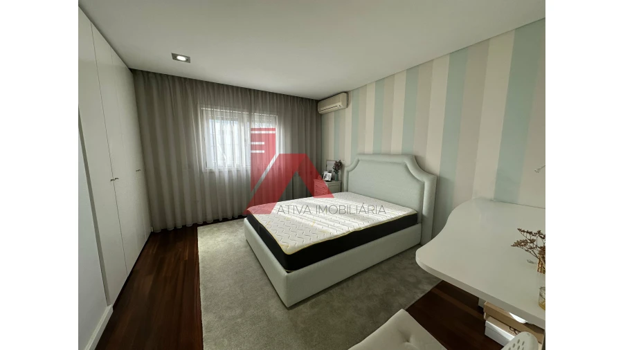 Apartamento T3 para Venda em Urgezes Foto 6